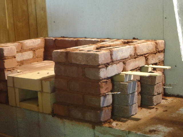 Side view of shimmed bricks