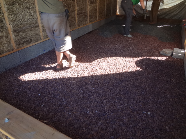 Insulation layer, volcanic rock